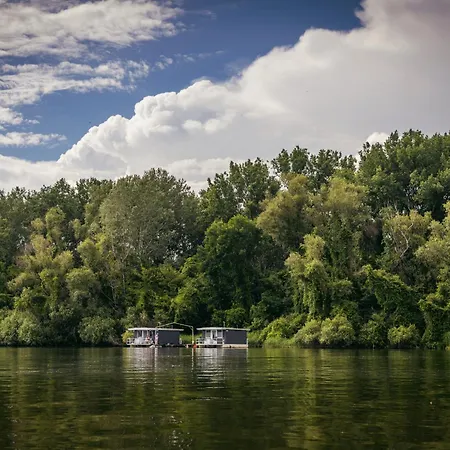Lakohajo, Uszohaz - Tisza-to * Tiszafüred